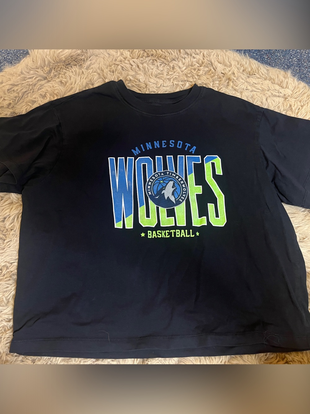 Minnesota Wolves Black Graphic Tee - Blue & Neon Green, Crop Length, Size L